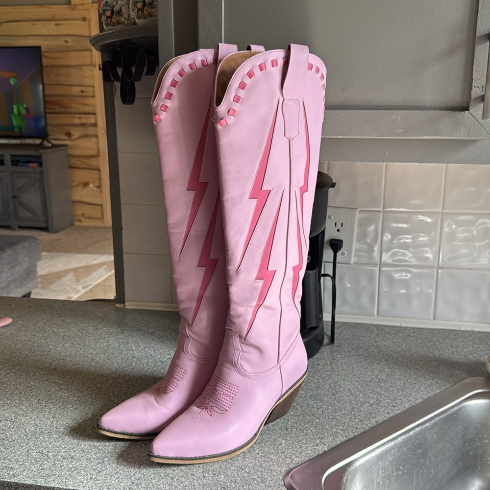 Marfa Boots “The Dolly” - Picture 6 of 8